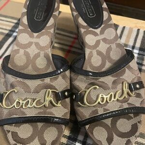 Coach Women's Brown and Gold Logo Sandals